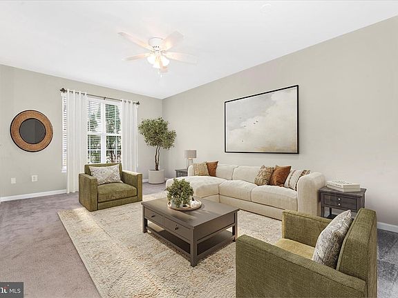 5th image of 21106 Camomile Ct #106