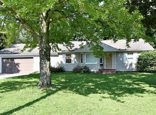 1155 5th St, Aurora, IL 60505