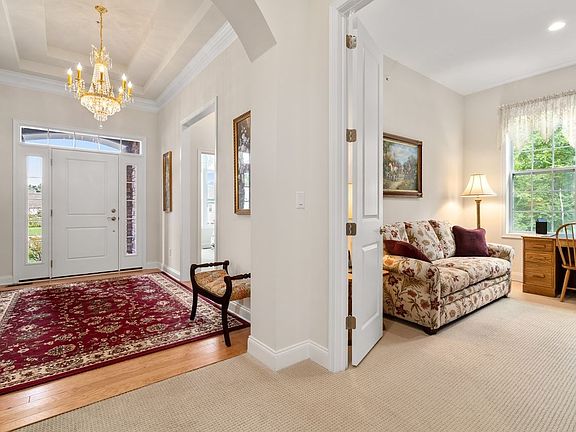 3rd image of 24 W View Ln #24