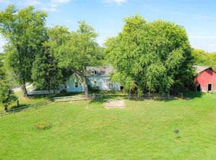 1735 Llewellyn Rd, Swansea, IL 62223