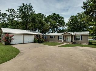 5026 Gibson Ct, Granbury, TX 76049