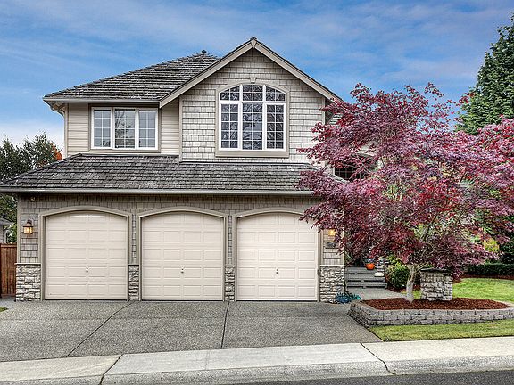 2nd image of 134 245th Pl SE