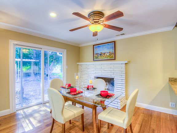 3rd image of 1060 Durness Pl