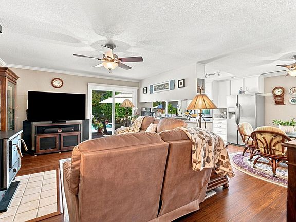 5th image of 2867 Hostetter Rd