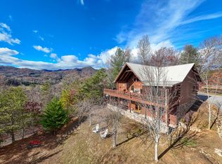 340 Redwood Rdg, Bryson City, NC 28713