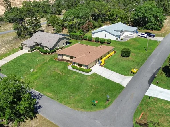 12001 Granada Pl, Weeki Wachee, FL 34614