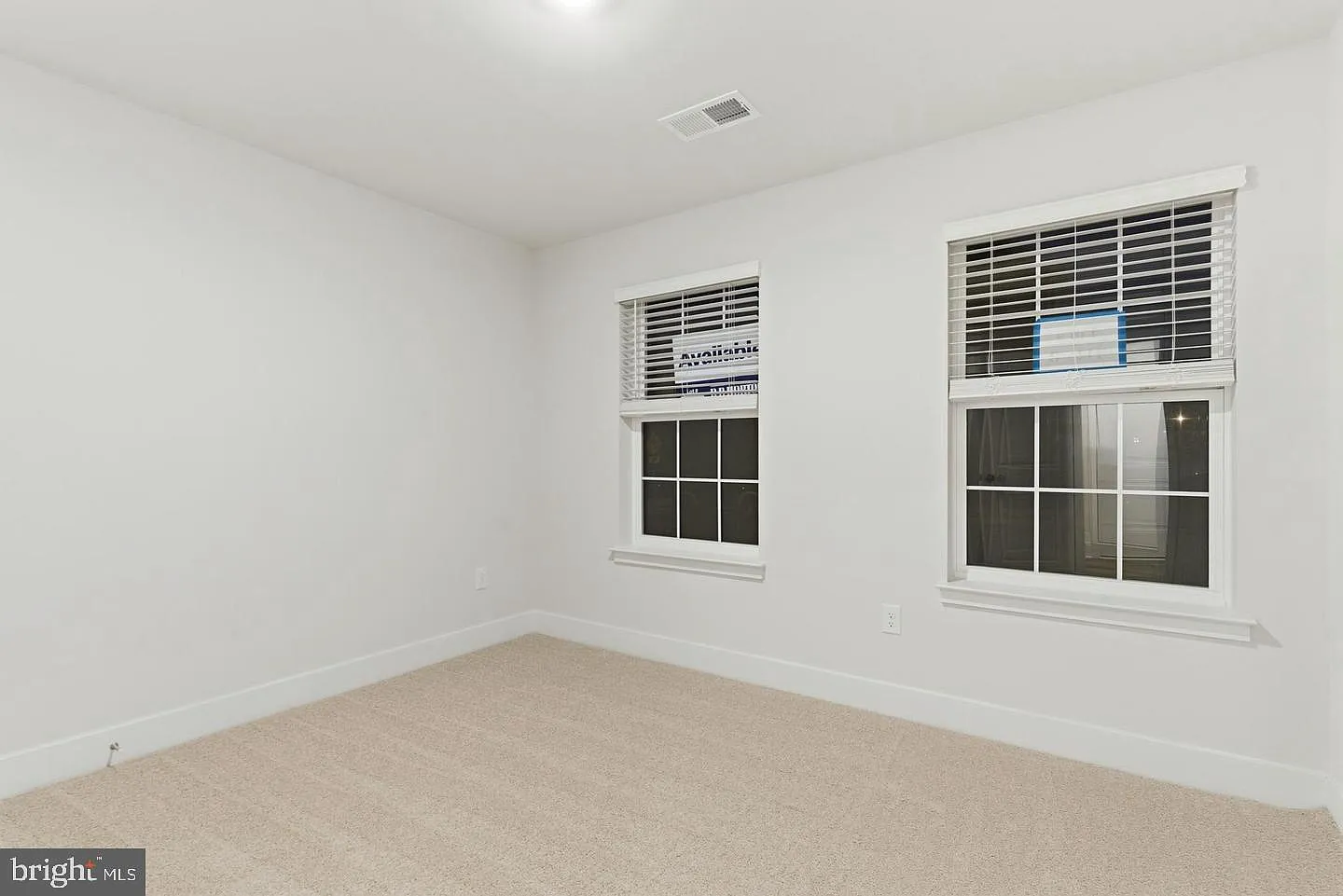 4 bed, 4.5 bath, $3,495 — Photo 4