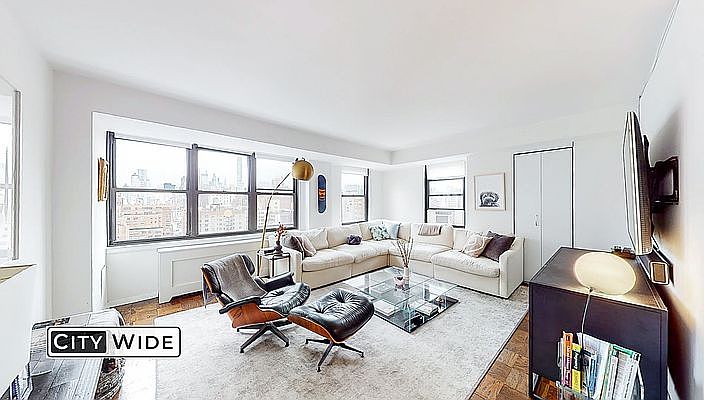 1st image of 240 E 82nd St APT 21F