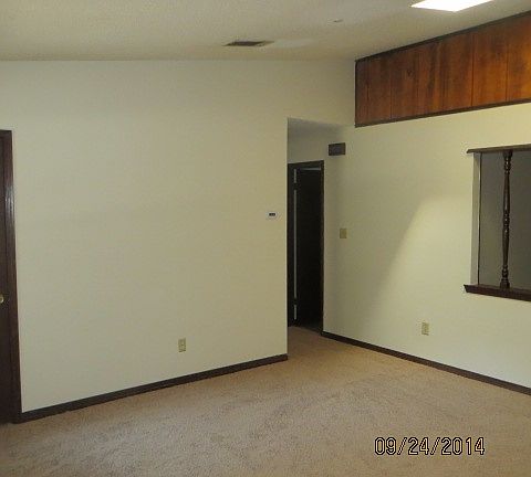 3rd image of 1375 Pinnacle Dr #A
