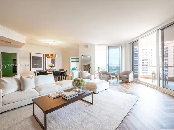 60 Edgewater Dr APT 11F, Coral Gables, FL 33133