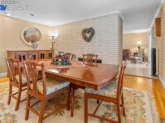 4th image of 1507 Old Piedmont Rd