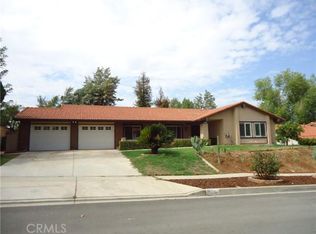528 Clover St, Redlands, CA 92373