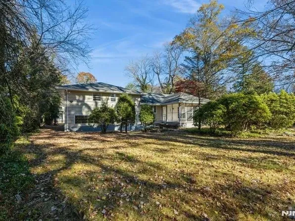 104 High St, Closter, NJ 07624