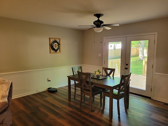 5th image of 3904 Robert E Lee Dr
