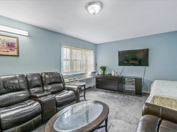 144-55 Melbourne Avenue image 6 of 20