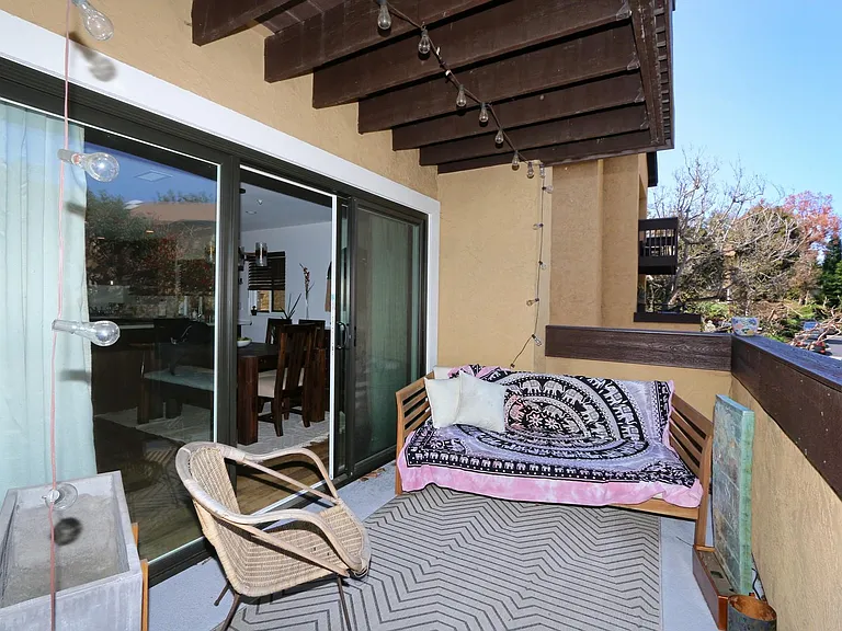 1680 N Coast Hwy — Photo 11