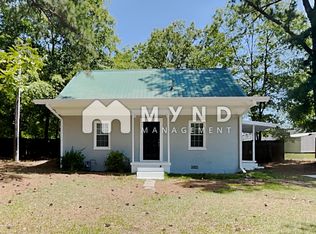 38 Oak St, Hampton, GA 30228