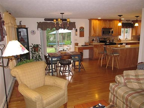 5th image of 123 Goeletta Dr