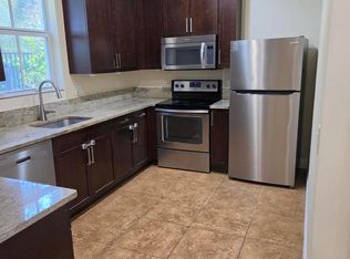 6994 Long Pine Cir, Pompano Beach, FL 33073
