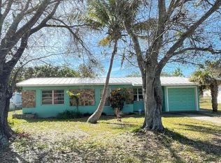 619 4th Pl SW, Vero Beach, FL 32962
