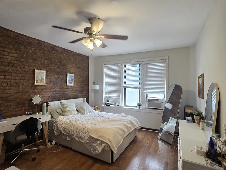 648 W Waveland Ave #2 — Photo 16