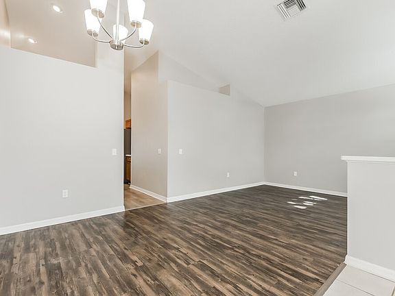 4th image of 506 Sunset Beach Ct