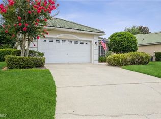 387 Foxhill Dr, Debary, FL 32713
