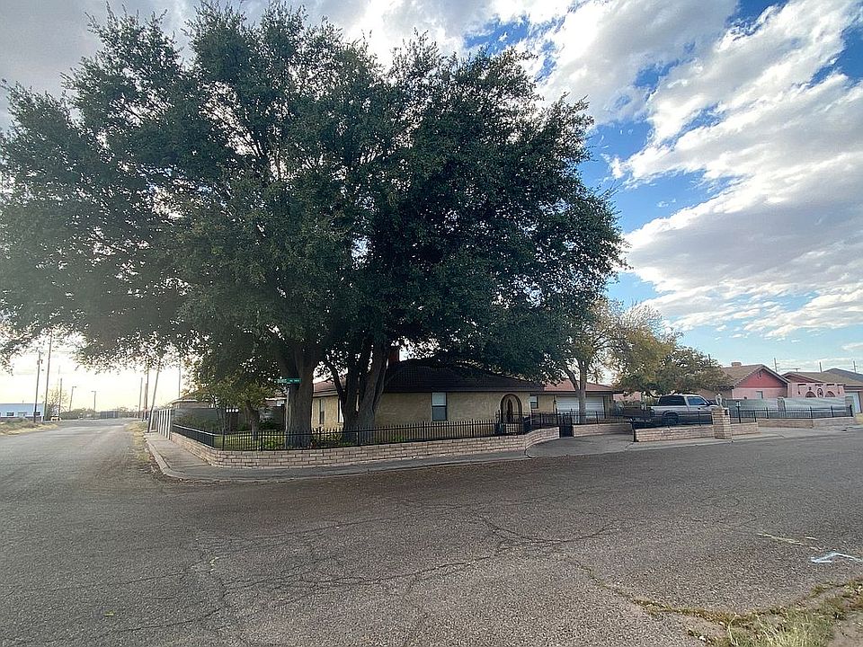 1st image of 1101 N Doris Ave