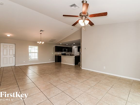 4th image of 343 NE 10th Terrace Cpe