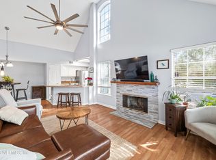 13700 RICHMOND PARK Drive N #1306, Jacksonville, FL 32224