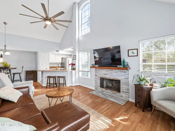 13700 RICHMOND PARK Drive N #1306, Jacksonville, FL 32224