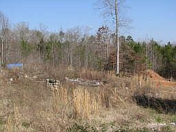 3rd image of 267 Salem Dr