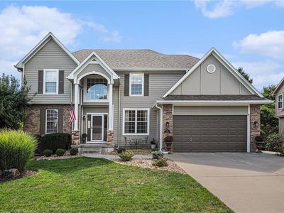 705 Rock Creek Dr, Lansing, KS, 66043