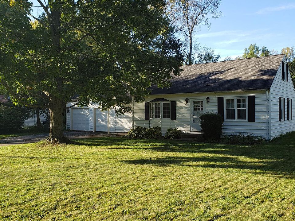 1st image of 35220 Keller Dr