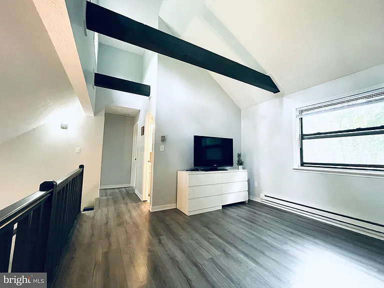 1371 Winding Way — Photo 13