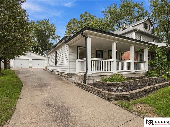 2nd image of 5660 Saylor St