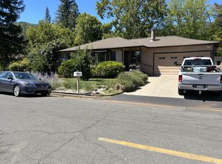 2650 Oak Court Rd, Ukiah, CA 95482