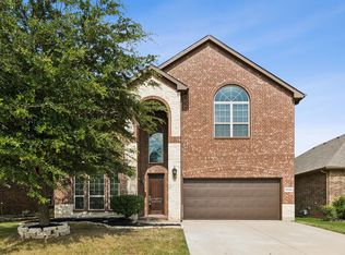 10325 Roatan Trl, Fort Worth, TX 76244