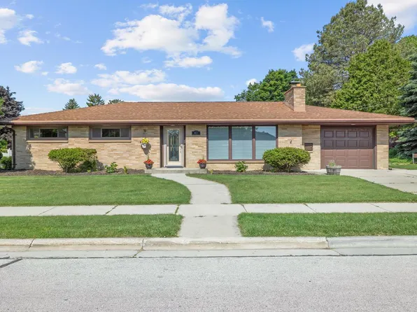 43 Oak STREET, Sheboygan Falls, WI 53085