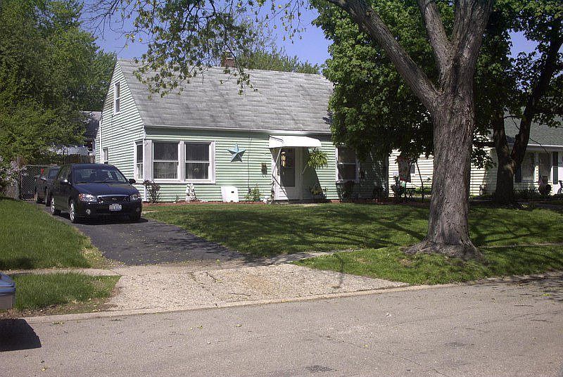 1st image of 429 Alexander Dr