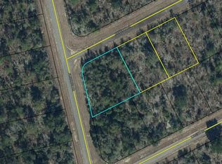 Lots 1 2 3 Maywood St, Chipley, FL 32428