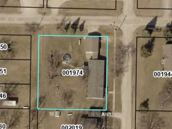510 Adams St, Diagonal, IA 50845