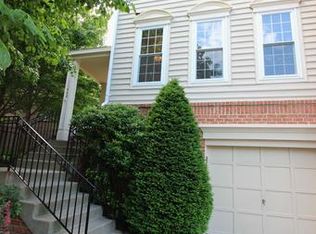 11448 Heritage Commons Way, Reston, VA 20194