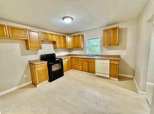 1123 S Main St, Old Forge, PA 18518