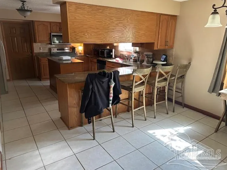 3132 Waterview Dr — Photo 6