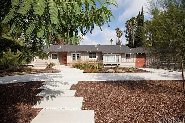 1st image of 23223 Erwin St