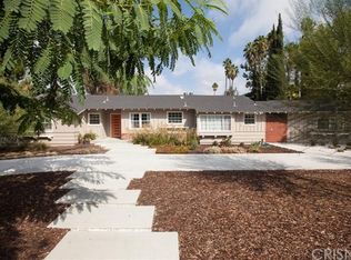 23223 Erwin St, Woodland Hills, CA 91367
