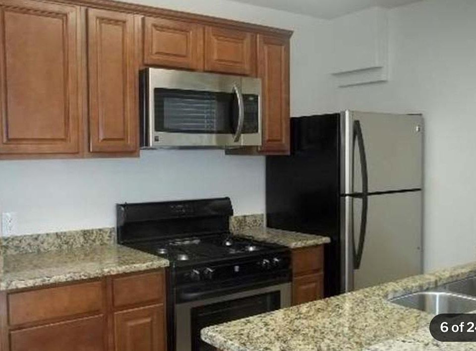 1st image of 7344 Oak Manor Dr #44