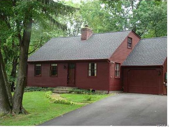 4th image of 1 Fieldstone Ct