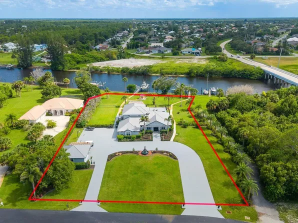 470 SE PINE Road, Port St Lucie, FL 34984